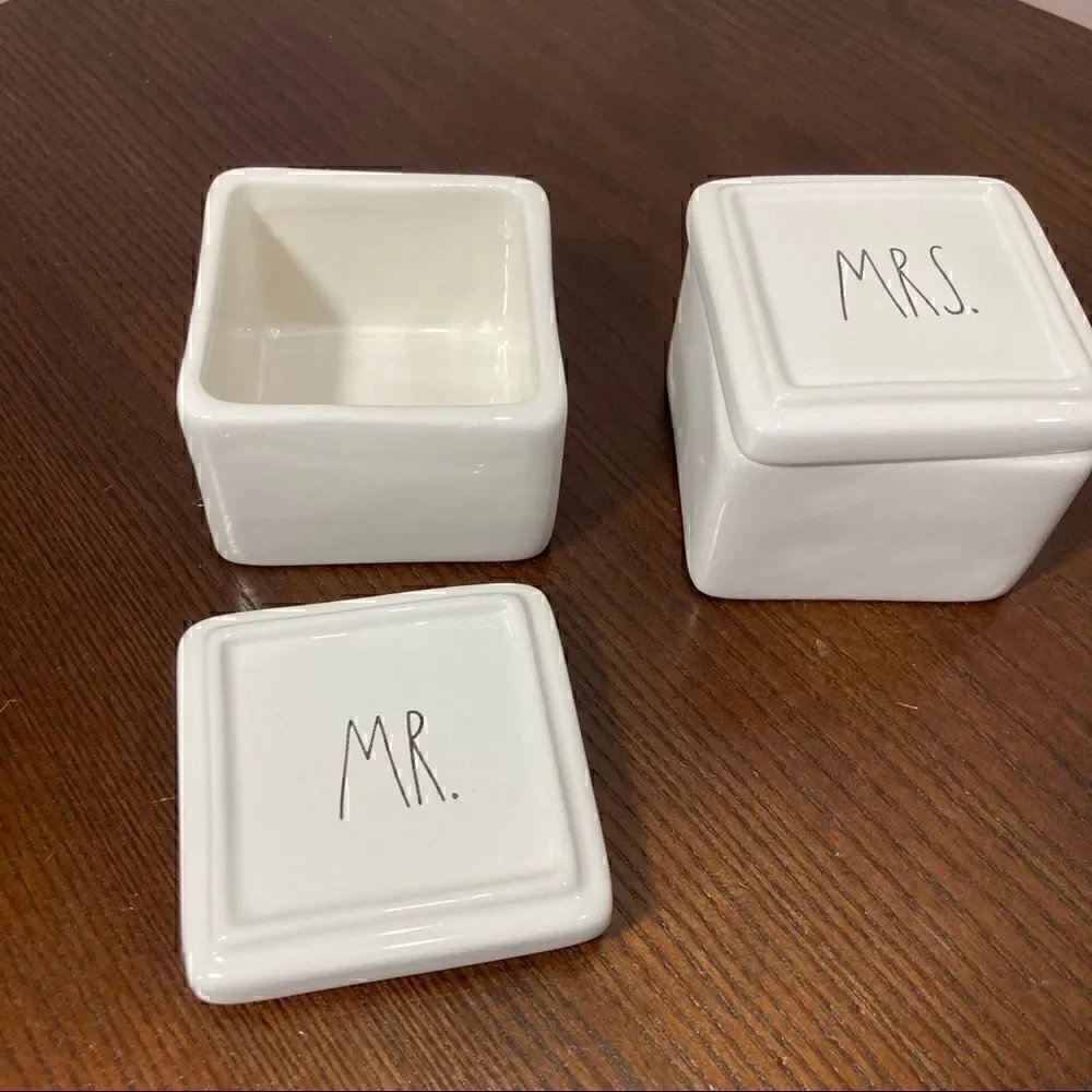 RAE DUNN artisan collection MR & MRS jewelry box